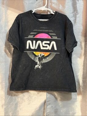 NASA Kids' Black Short Sleeve Tee with Retro Gradient Sun Graphic